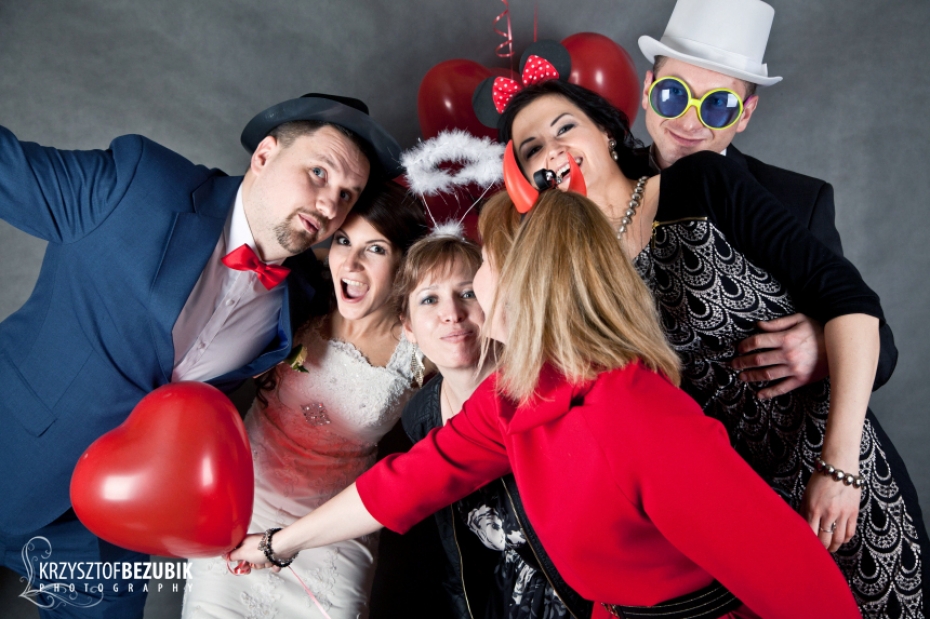 21-szalona-budka-bialystok-crazy-booth-bialystok-atrakcje-na-weselu-bialystok-zabawa-slubna-bialystok